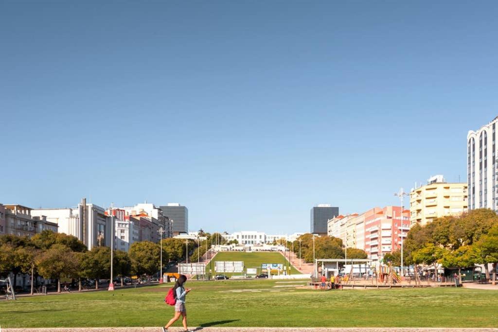 Stupendo-One Room Concept-Center-Air Conditioning-Free Park Lisbon Bagian luar foto